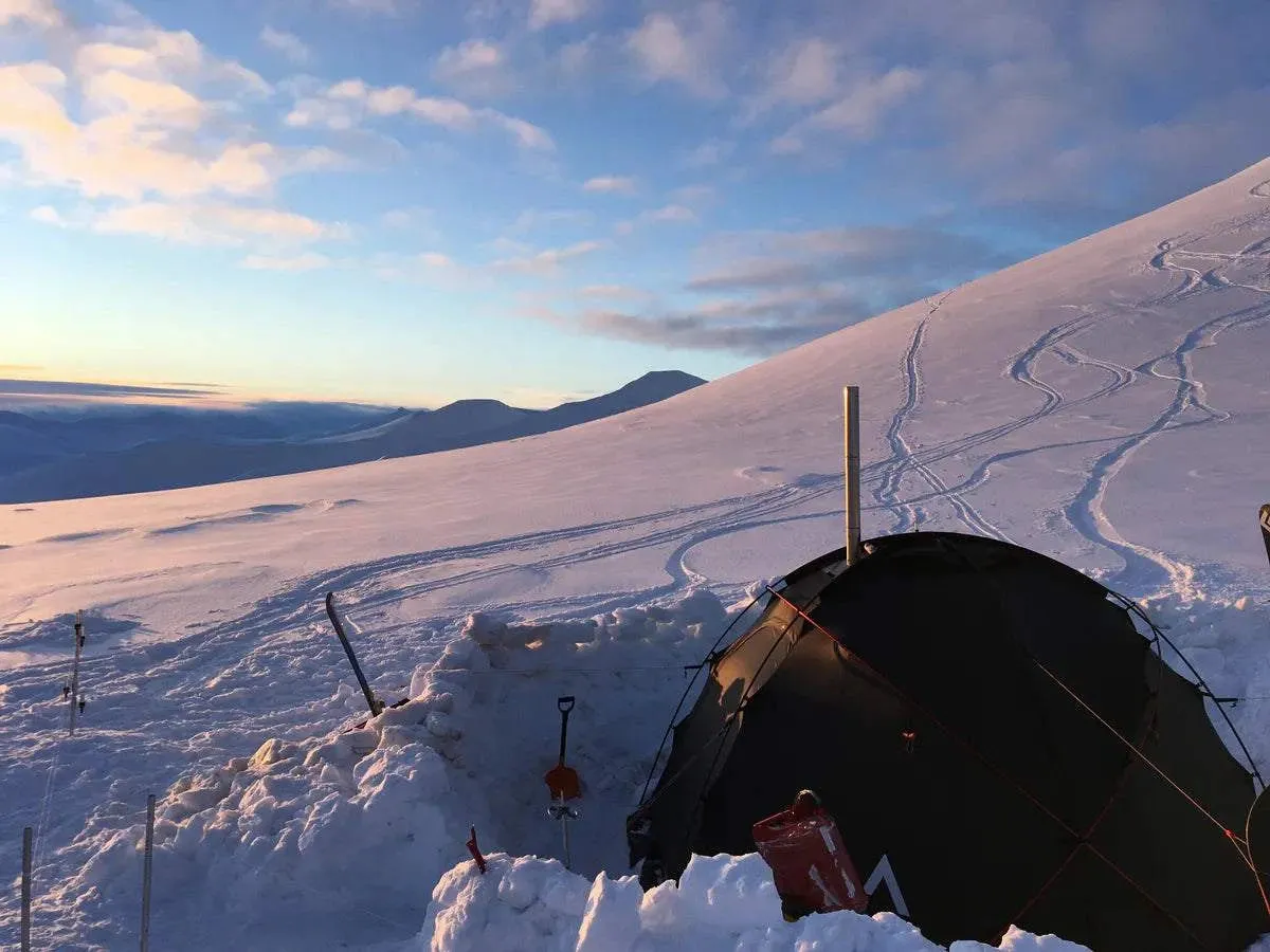 NORTENT Gamme 4 Person 4 Season Expedition Tent